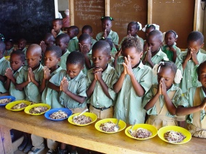 These children in Haiti are so grateful for your support! Any amount you give can help provide them with their meals! 